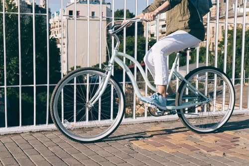 Uses and Benefits of Cruiser Bikes